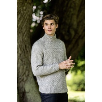 Herresweater i Hyrdegarn designet af Rachel Søgaard